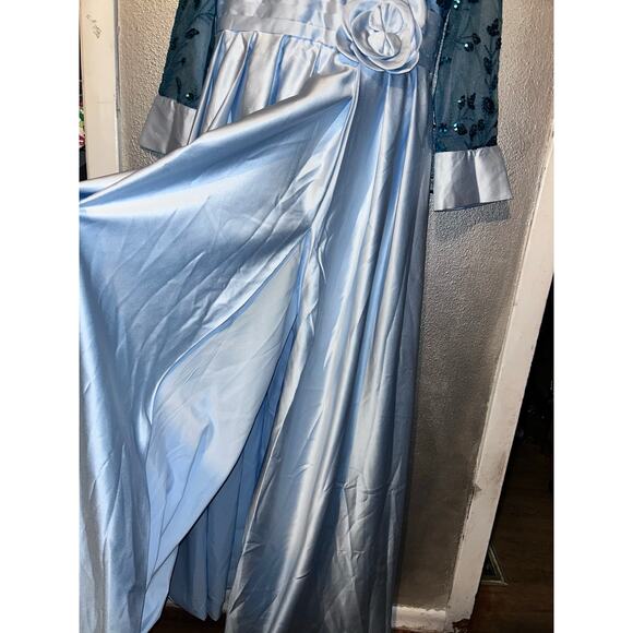TS Couture Lin Ting Evening Gown Sky Blue Sequin Lace Satin A-Line With Tags - Picture 10 of 10